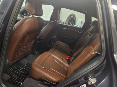 2017 Audi Q5 2.0T quattro Premium Plus