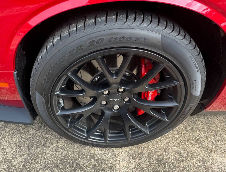 2015 Dodge Challenger SRT Hellcat