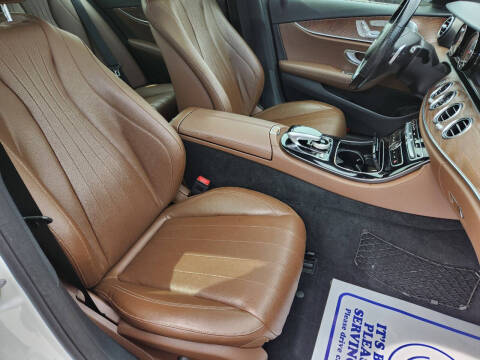 2017 Mercedes-Benz E-Class E 300 4MATIC