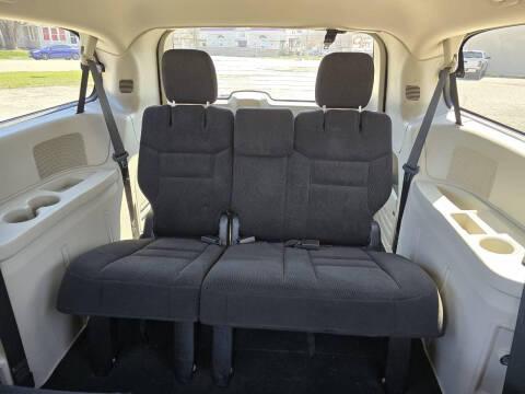 2014 Dodge Grand Caravan American Value Package