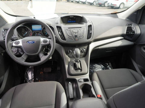 2016 Ford Escape S