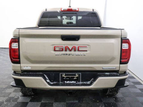 2023 GMC Canyon Elevation