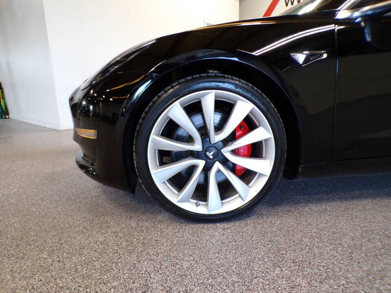 2018 Tesla Model 3 Performance