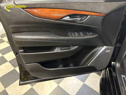 2015 Cadillac Escalade ESV Luxury