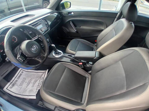 2015 Volkswagen Beetle 1.8T Classic PZEV