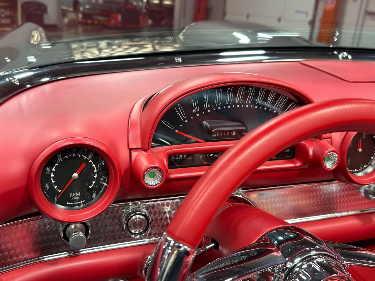 1956 Ford Thunderbird 84