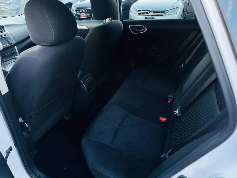 2015 Nissan Sentra SR