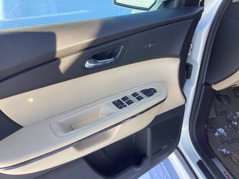 2012 GMC Acadia Denali