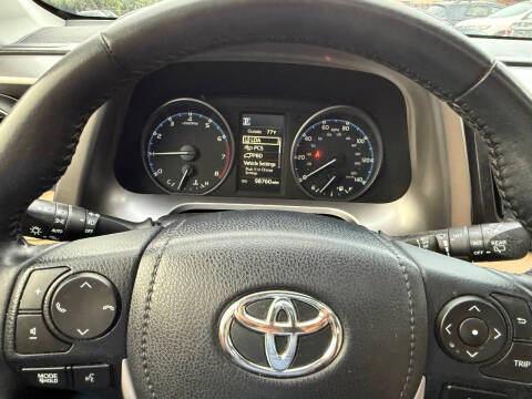 2017 Toyota RAV4 XLE