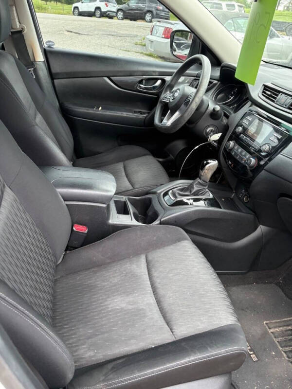 2017 Nissan Rogue S