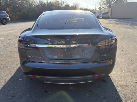 2014 Tesla Model S P85