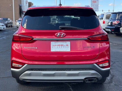 2020 Hyundai Santa Fe SE