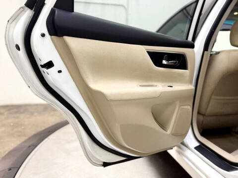 2014 Nissan Altima 2.5 SV