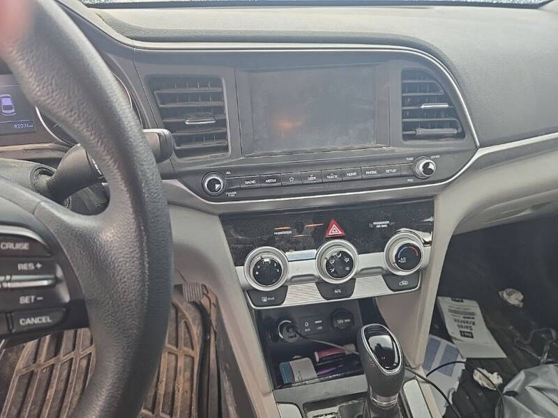 2019 Hyundai Elantra