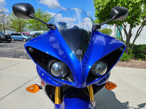 2011 Yamaha YZF-R1