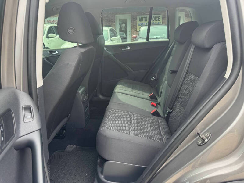 2010 Volkswagen Tiguan S