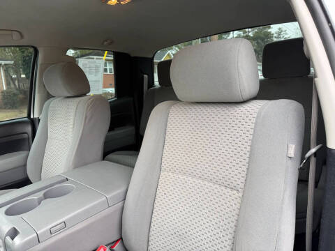 2013 Toyota Tundra Grade