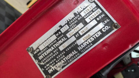 1953 International L-120 Series