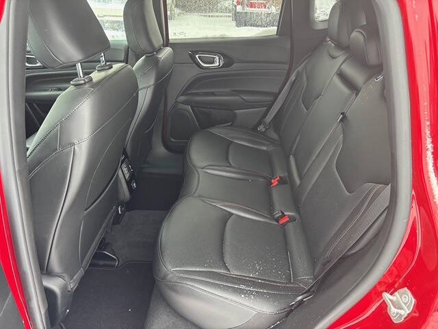 2022 Jeep Compass (Red) Edition