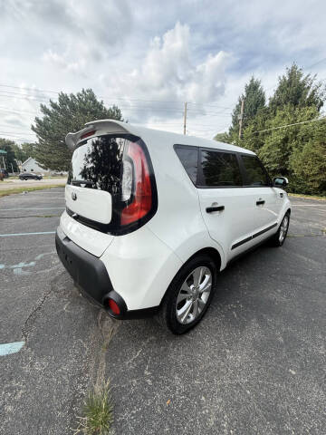 2015 Kia Soul +