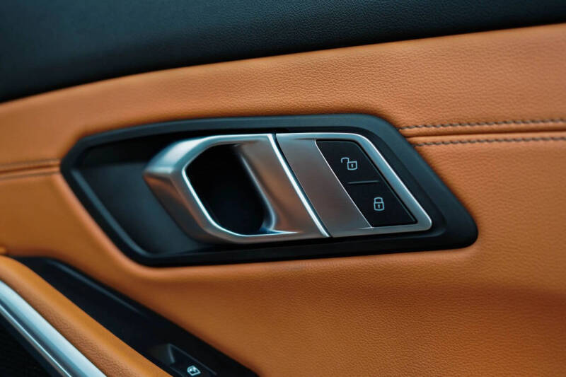 2021 BMW 3 Series 330i