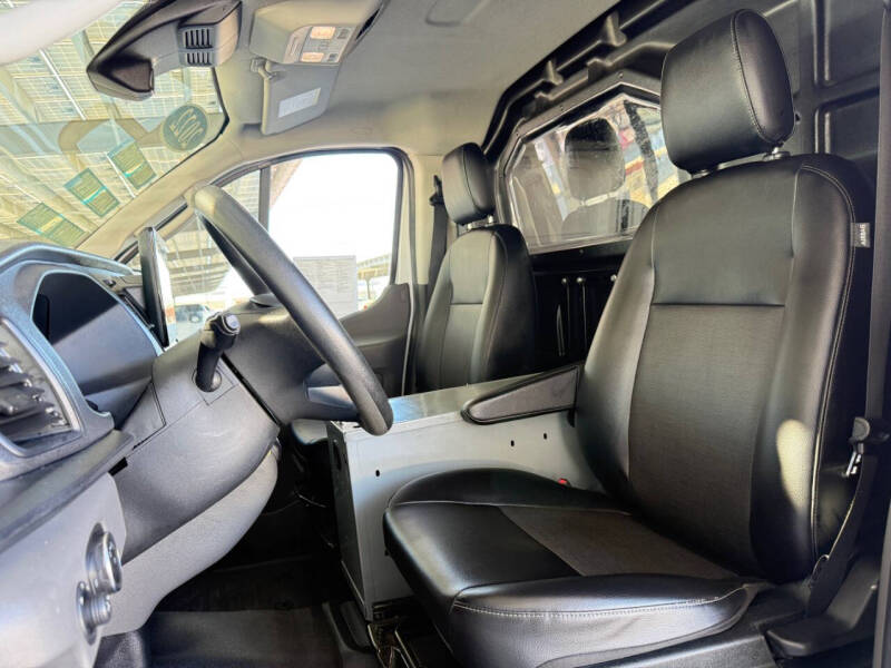 2022 Ford Transit 250