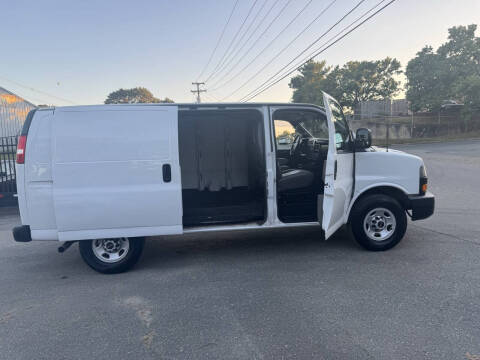 2019 GMC Savana 2500