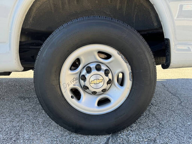 2021 Chevrolet Express 2500