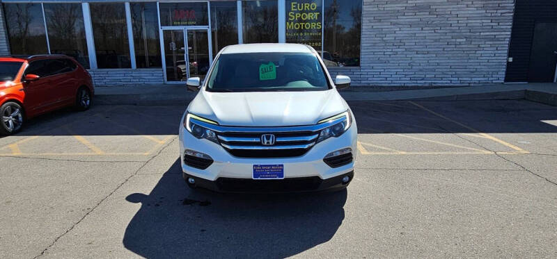 2016 Honda Pilot for sale at Eurosport Motors in Evansdale IA