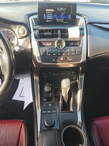 2017 Lexus NX 200t