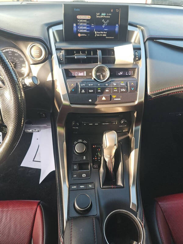 2017 Lexus NX 200t
