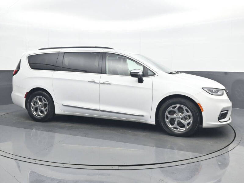 2023 Chrysler Pacifica Limited