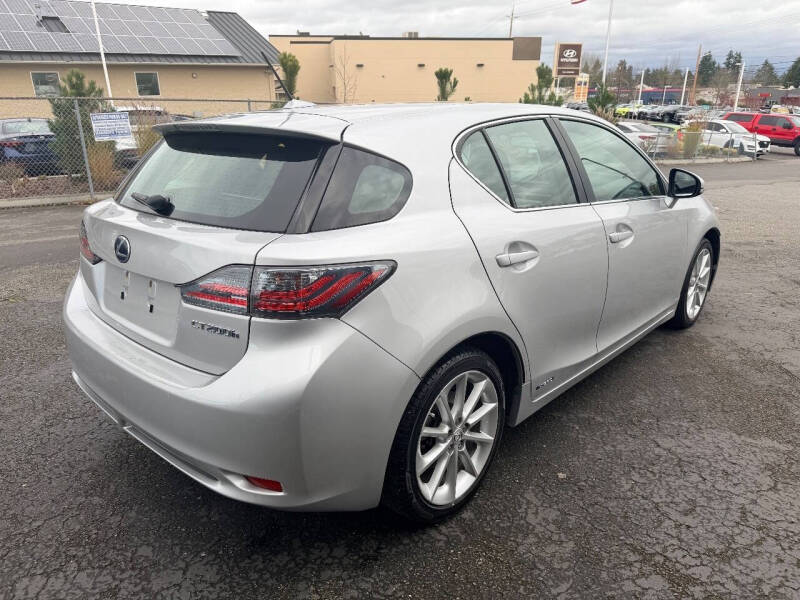 2011 Lexus CT 200h Premium