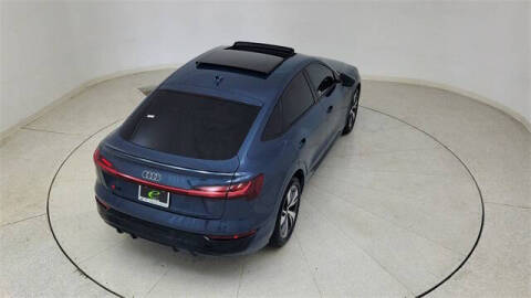 2024 Audi Q8 Sportback e-tron quattro Premium S line