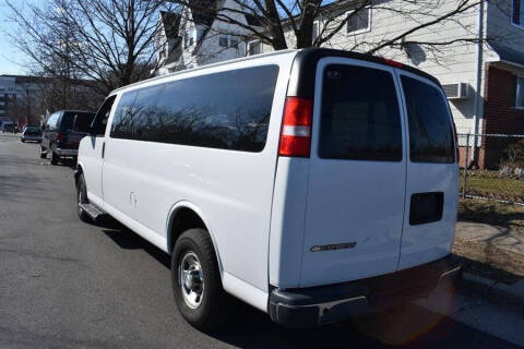 2023 Chevrolet Express LT 3500