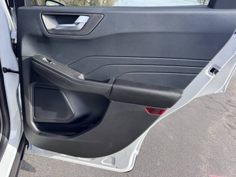 2026 Ford Escape Platinum