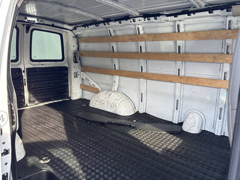 2019 Chevrolet Express 2500