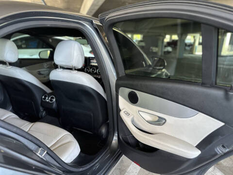2018 Mercedes-Benz C-Class C 300