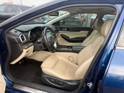 2017 Nissan Maxima Platinum