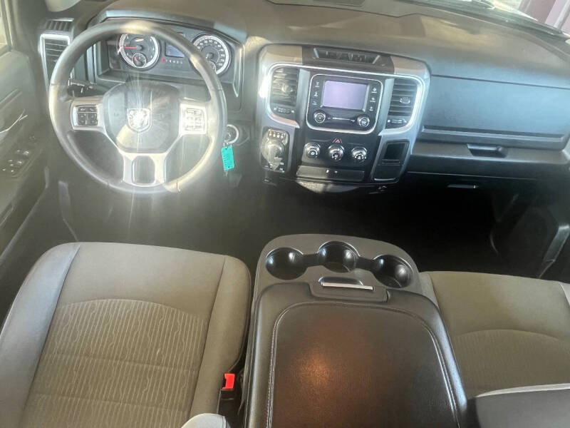 2021 RAM 1500 Classic SLT