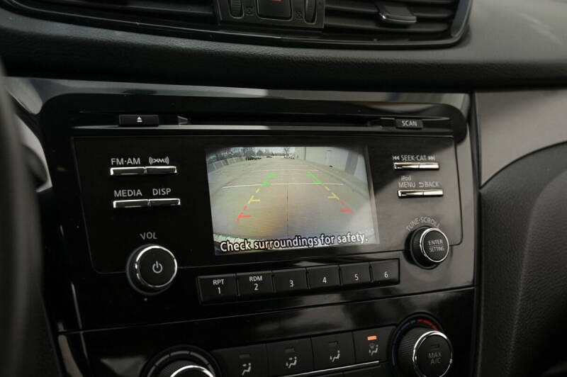 2017 Nissan Rogue Sport SL