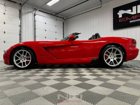 2004 Dodge Viper SRT-10