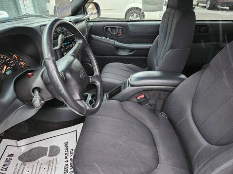 2003 Chevrolet S-10 LS