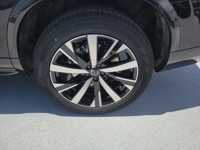 2026 Volvo XC90 B5 Core