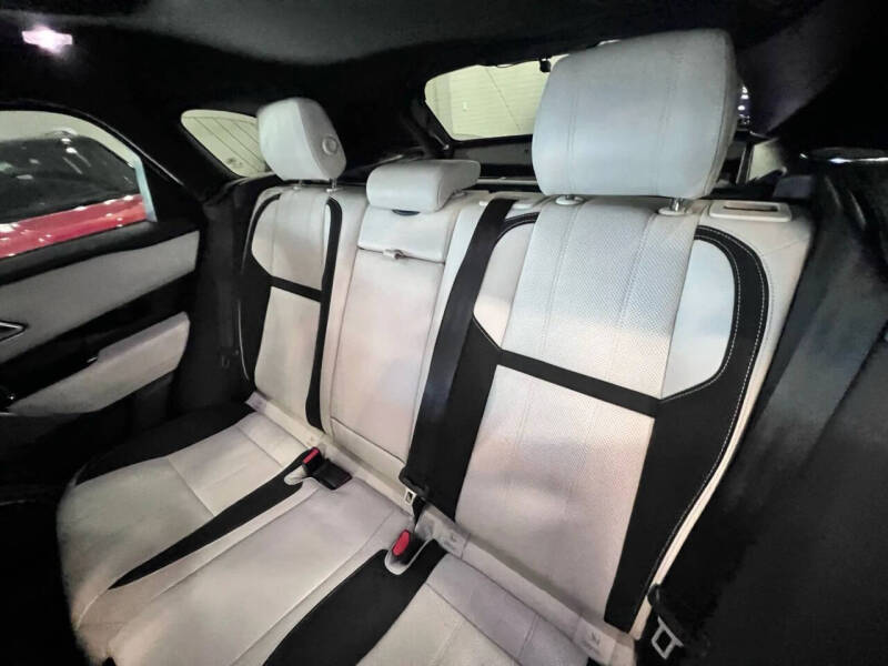 2019 Land Rover Range Rover Velar P250 R-Dynamic SE