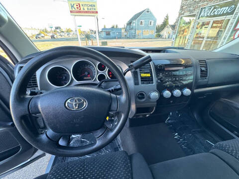 2013 Toyota Tundra Grade