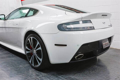 2011 Aston Martin V12 Vantage