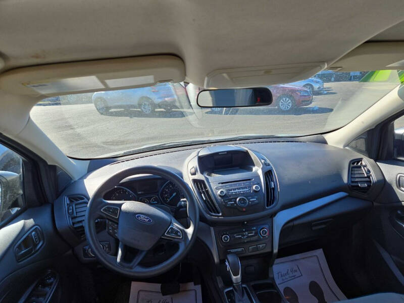 2017 Ford Escape S