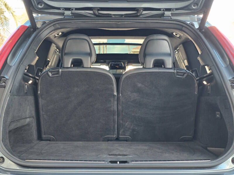 2017 Volvo XC90 T6 Inscription