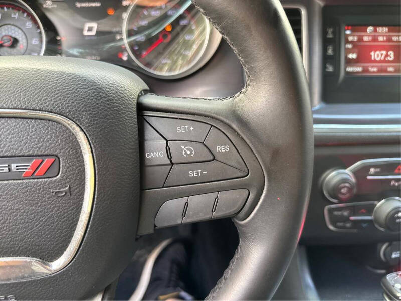 2015 Dodge Charger SE